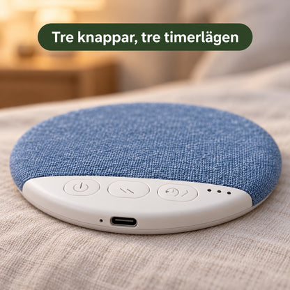 Närbild på kuddhögtalarens tre knappar, tre lampor och USB-C-uttag