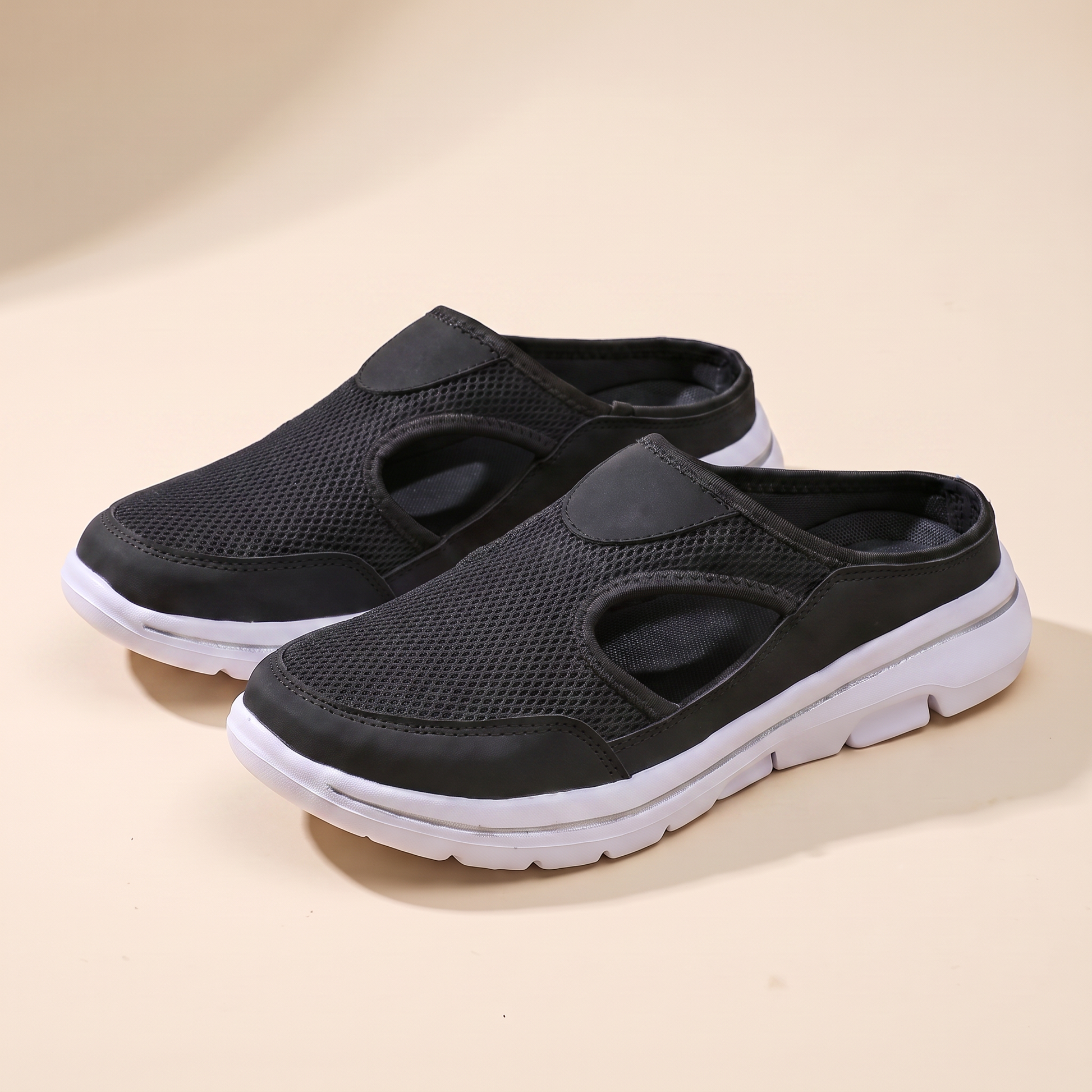 Sandaler stötdämpning svart