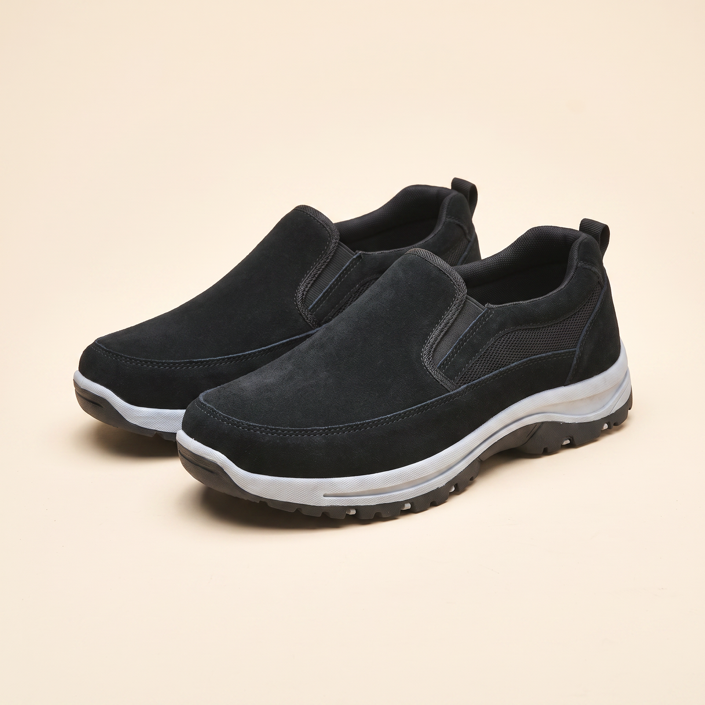 Slip-on komfortsko svart